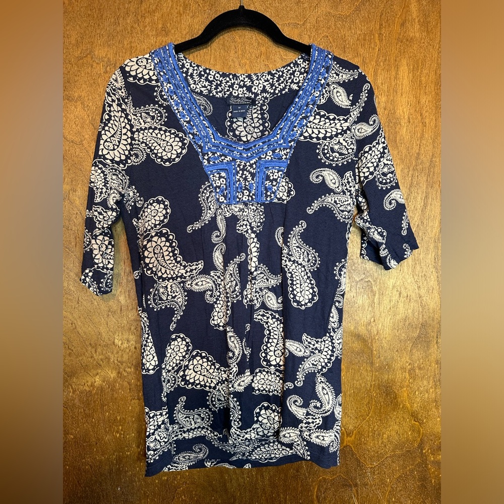 SALE ✨ Lucky brand embroidered blouse (M) paisley blue